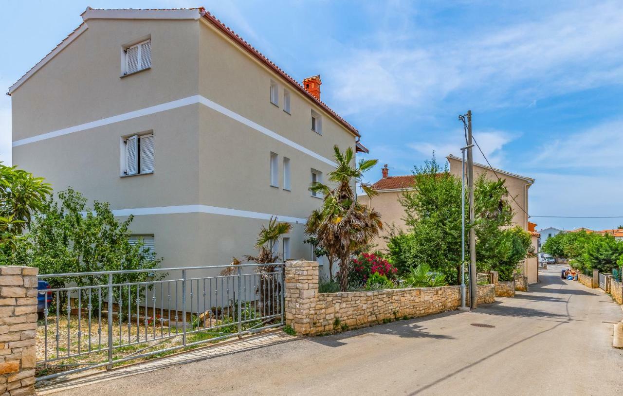 Апартаменты House Anka Медулин Экстерьер фото