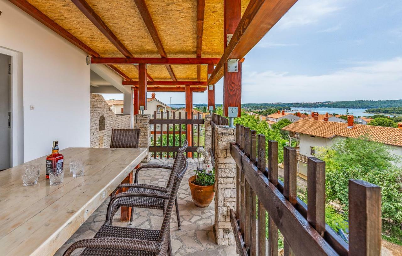 Апартаменты House Anka Медулин Экстерьер фото